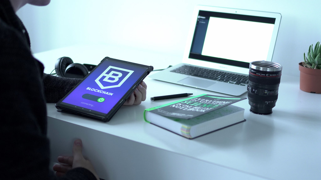 Online learning platform displayed on a tablet